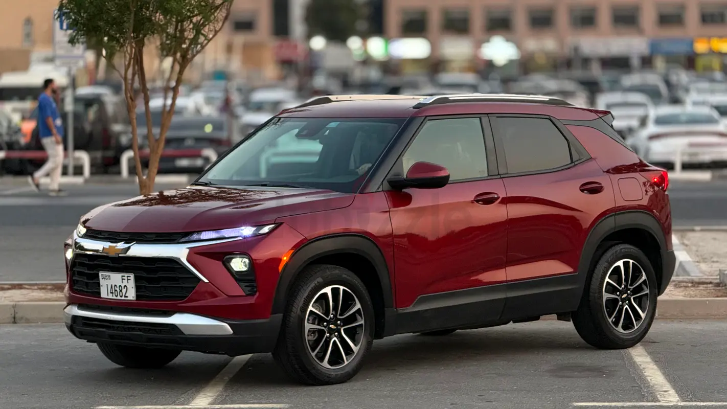 Chevrolet Trailblazer LT photo 2
